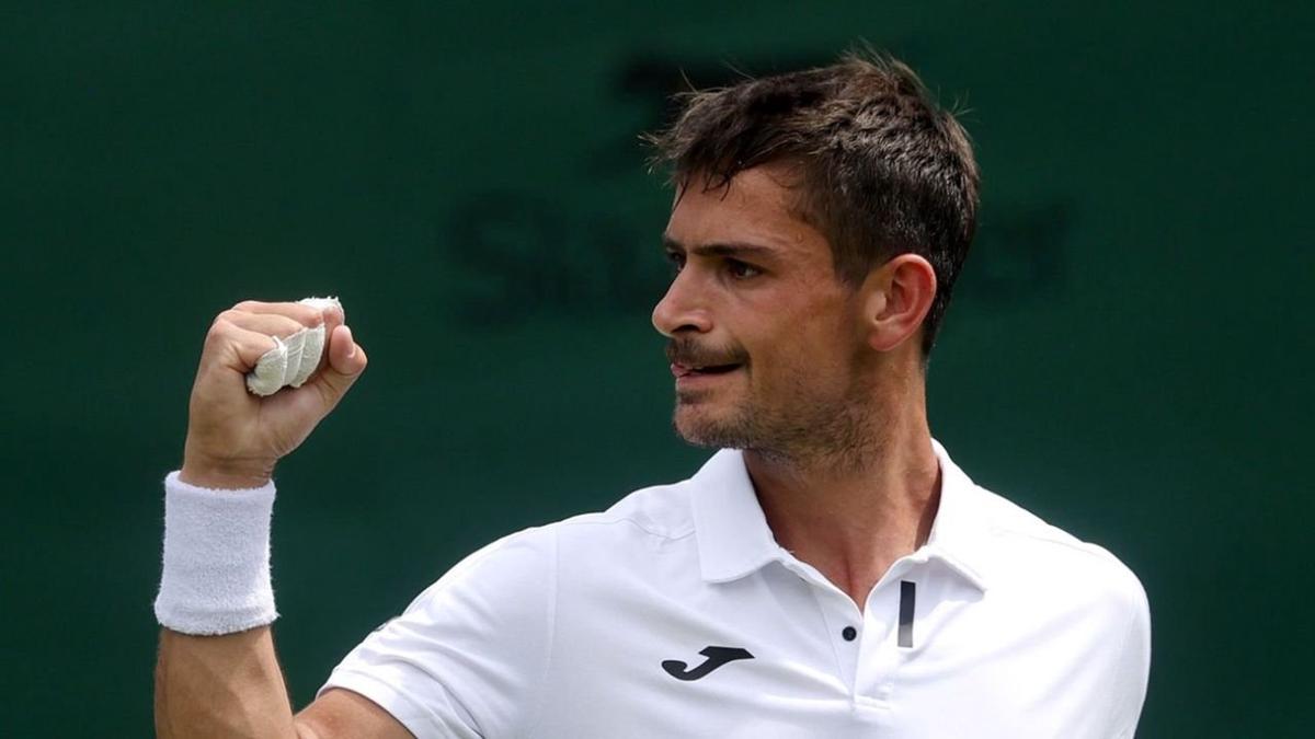 Navone quiere avanzar a la tercera ronda en Wimbledon.
