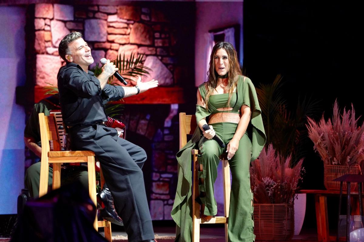 "La Sole" celebró en Cosquín con una hermosa velada (Fotos: Daniel Cáceres/Cadena 3)