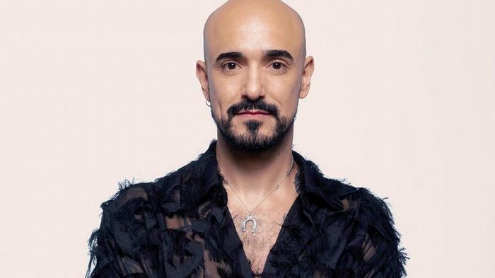 El llamativo motivo por el que Abel Pintos llamó "Ibuprofeno" a su nueva canción