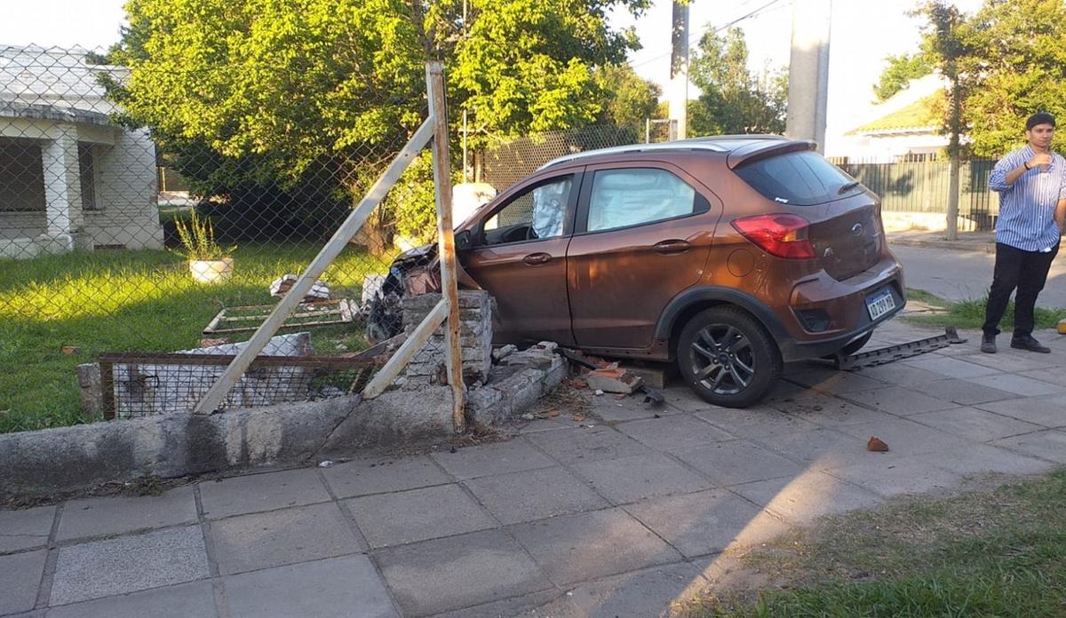 FOTO: Accidente en barrio Granja de Funes