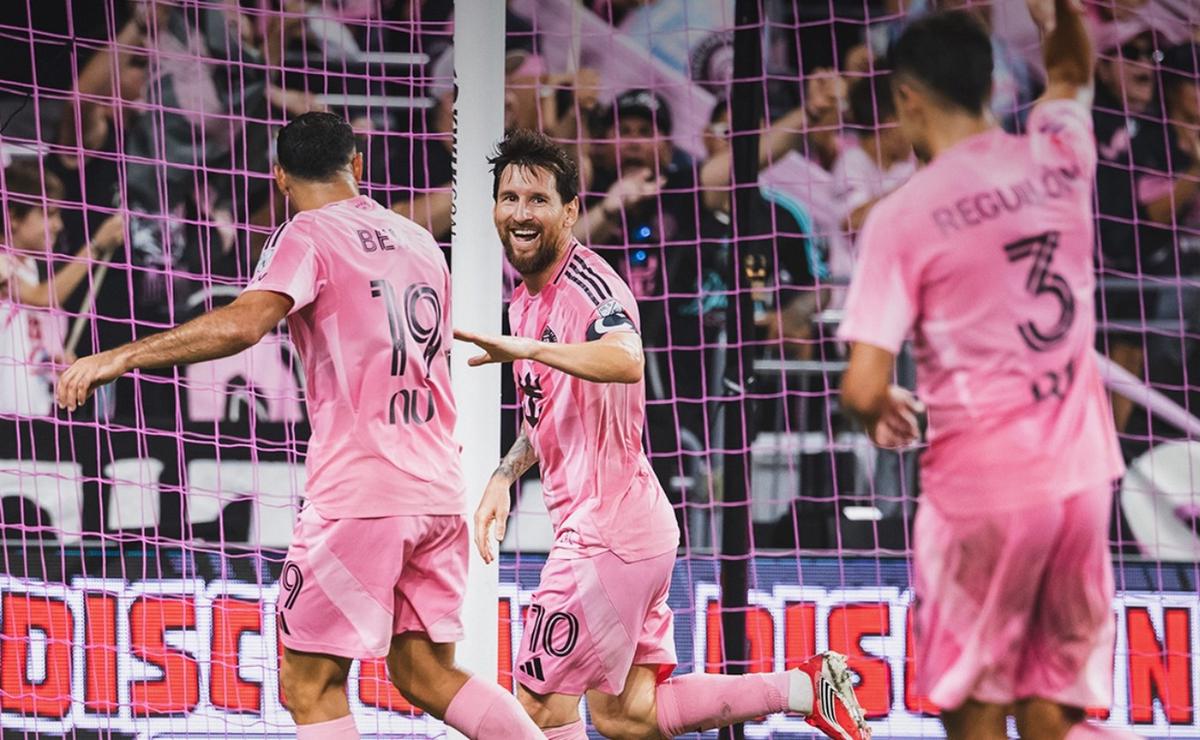 Messi marcó un doblete para la goleada 4 a 0 de Inter Miami sobre DC United.