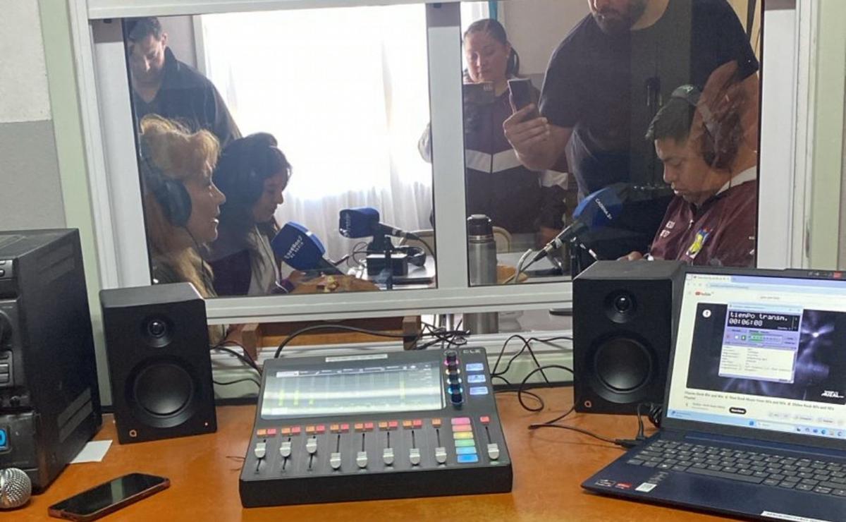 FOTO: Cadena 3 instaló la radio en la Escuela Provincial 57 de Maquinchao.