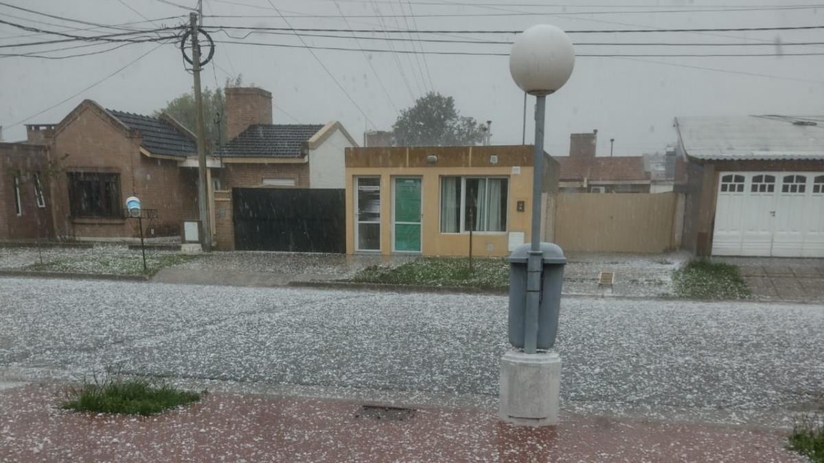 FOTO: Granizo en Olaeta (Foto: Gentileza)