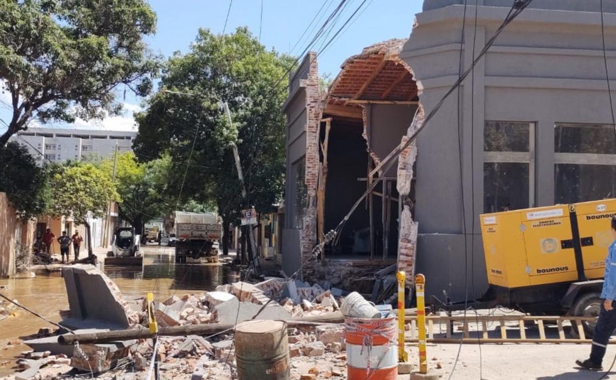 FOTO: Derrumbe en barrio Güemes.