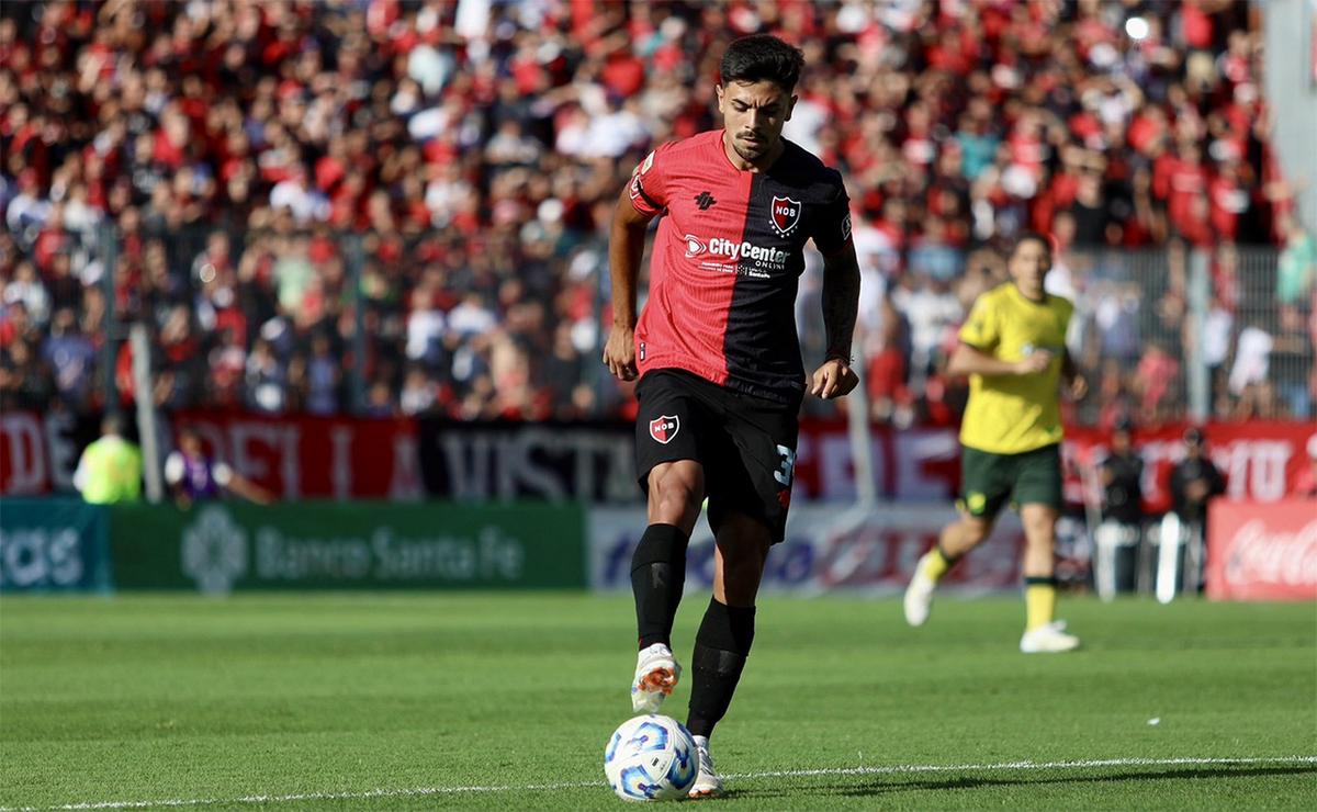 FOTO: Newell's vs. Defensa y Justicia. Fecha 5. Torneo Apertura. Liga Profesional.