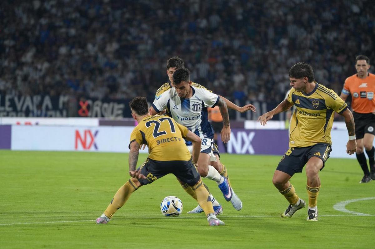 Talleres-Boca, un duelo intenso y esperado en Córdoba.