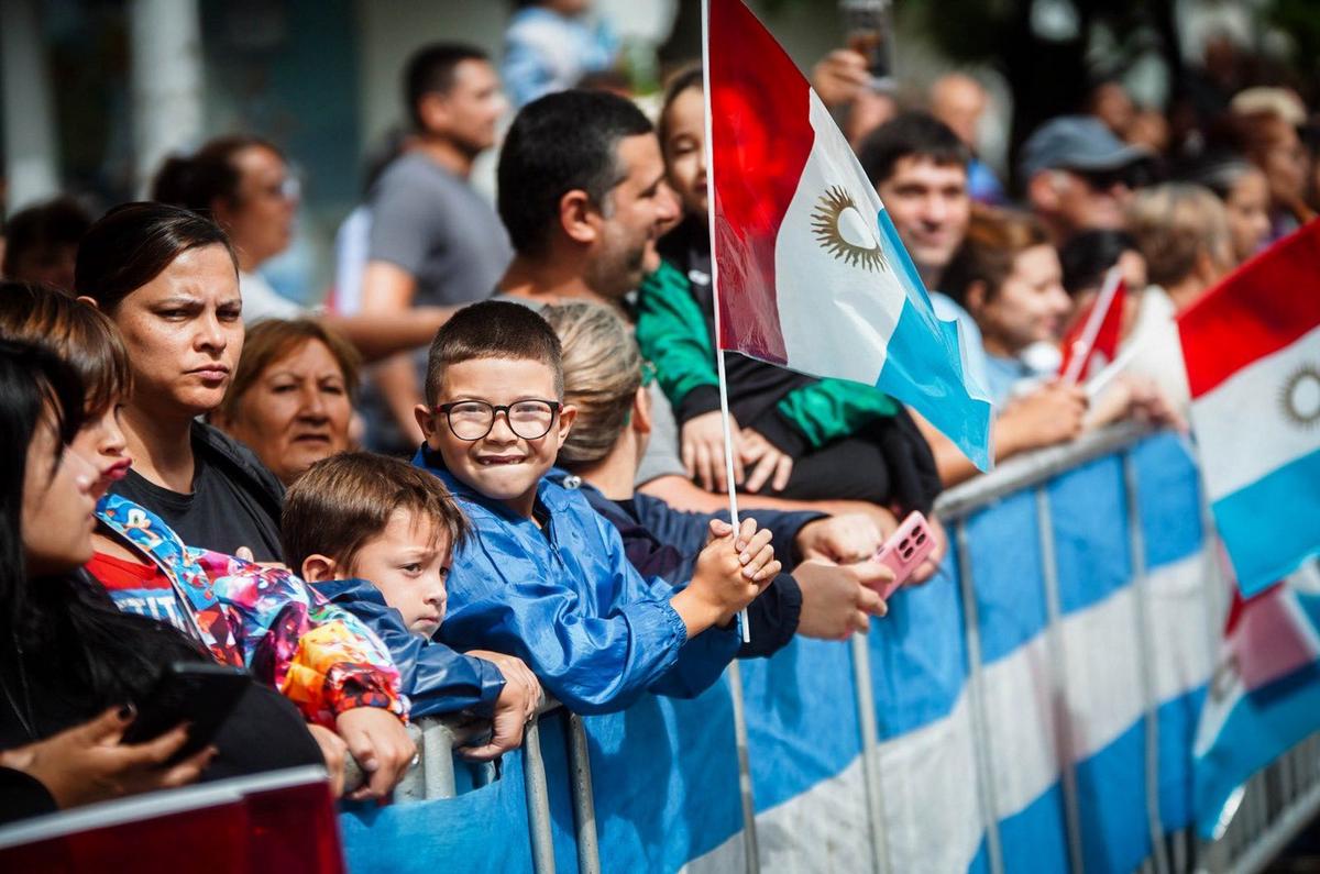 Córdoba homenajeó a veteranos y caídos de Malvinas con un multitudinario acto