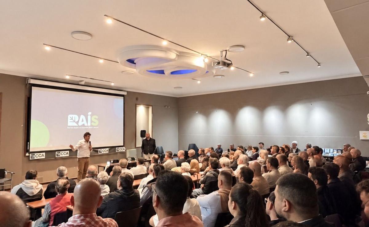RAÍS debate su estrategia para las elecciones de 2027.
