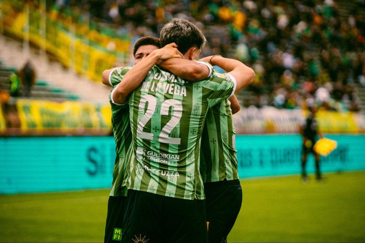 Gran triunfo de Aldosivi ante Huracán por el Torneo Clausura en la lucha por el descenso. (Foto NA: @clubaldosivi)