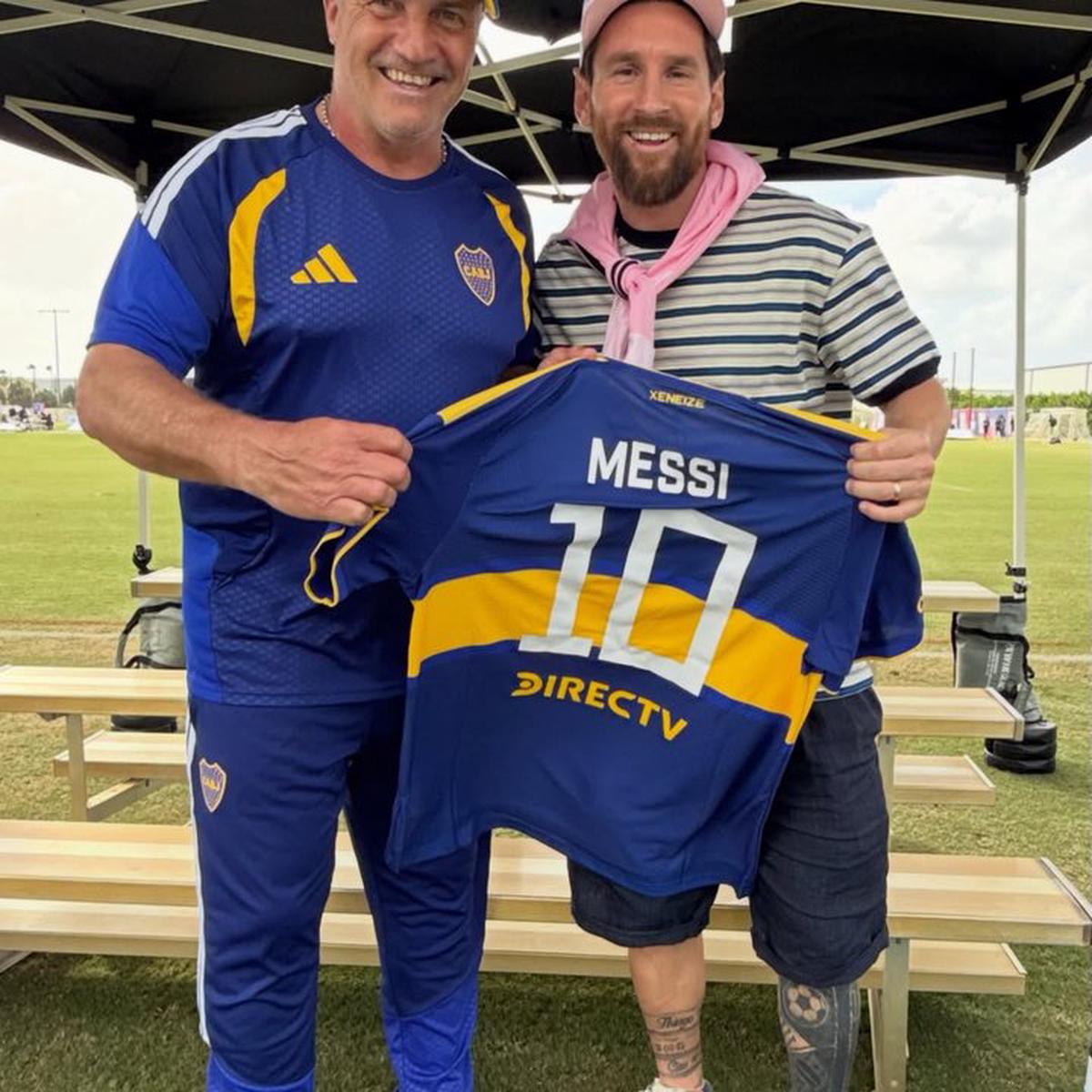 Blas Giunta junto a Lionel Messi.