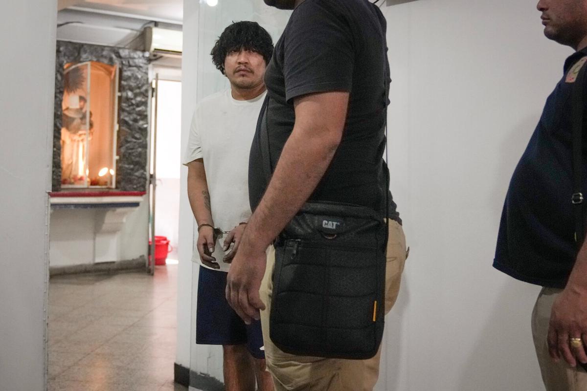 Perú evalúa recluir a capturado jefe criminal en cárcel que albergó a líder de grupo terrorista