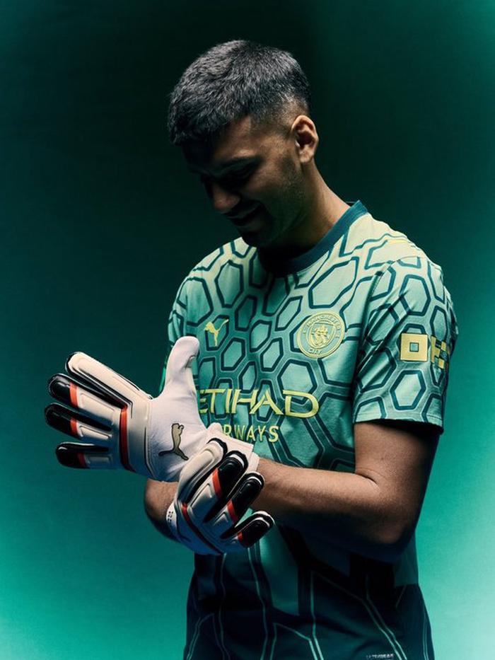 Gerónimo Rulli se une al Manchester City como nuevo arquero y competirá con Donnarumma