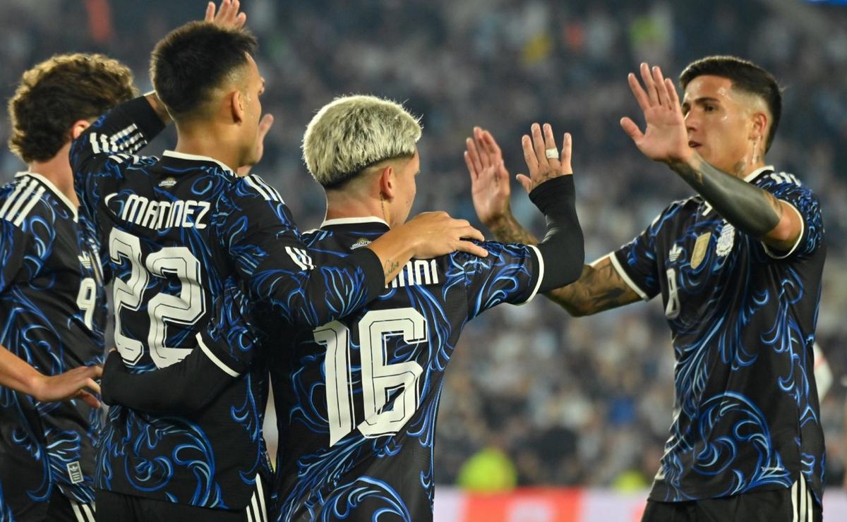 Argentina se hace un festín de goles con Burkina Faso (Foto: @Argentina).