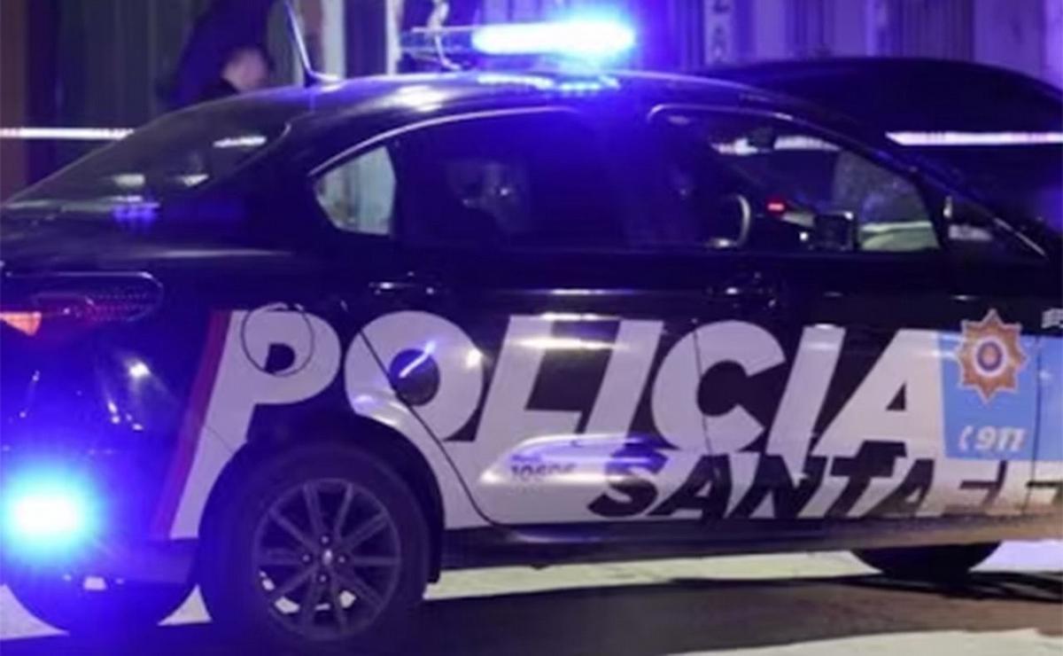 Archivo.- Móvil de la Policía de Santa Fe.