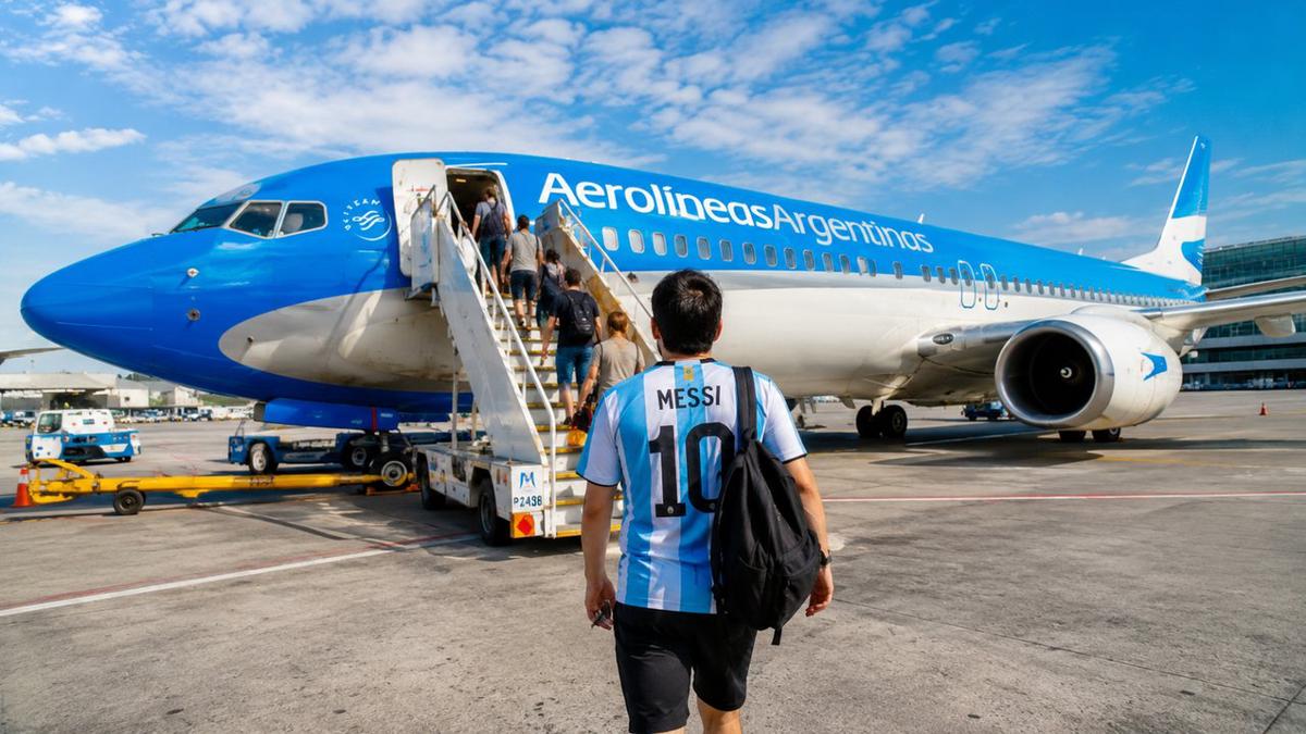 El costo de viajar a Estados Unidos para ver a la Selección Argentina en el Mundial es elevado.