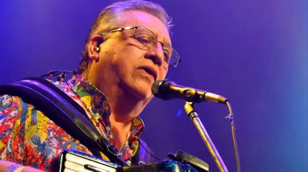 Marcos Camino se retira de