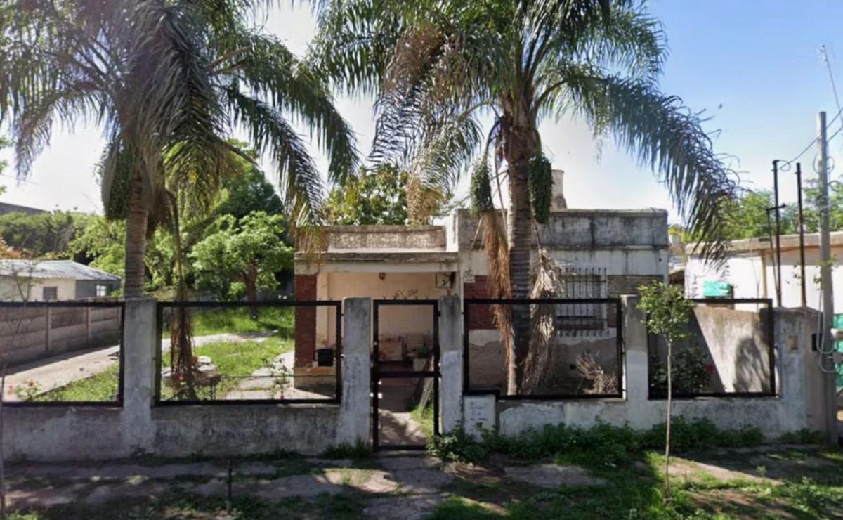 La casa en Merlo de la familia encontrada muerta. (Foto: Google Street View)