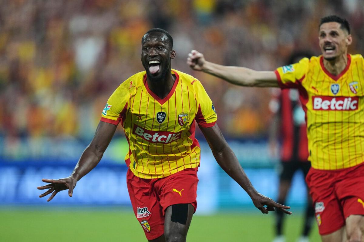 Lens gana la Copa de Francia por primera vez tras vencer a Niza en la final