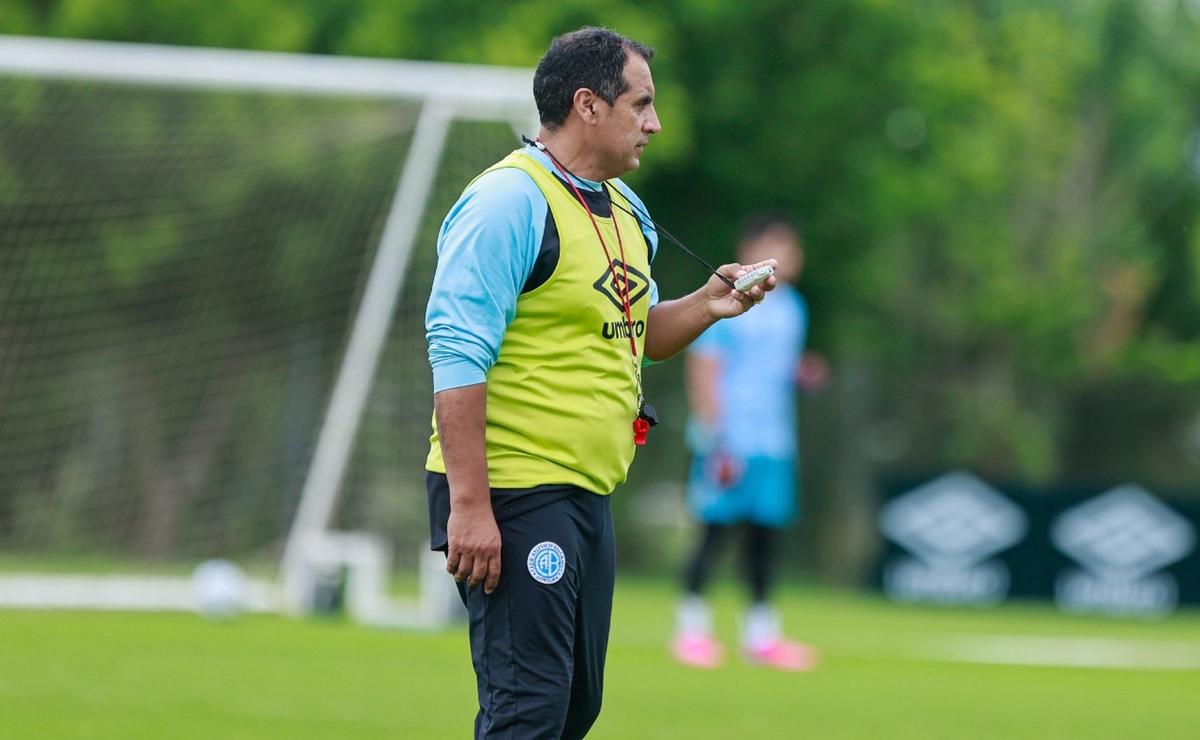 FOTO: Con Norberto Fernández como DT interino, Belgrano visita a San Lorenzo (@Belgrano).