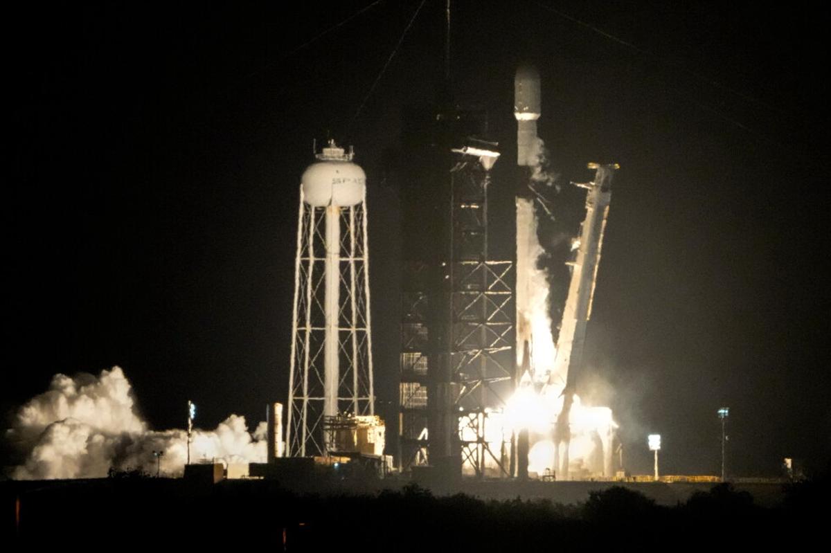Expertos están seguros de que un cohete de SpaceX se estrelló contra la Luna