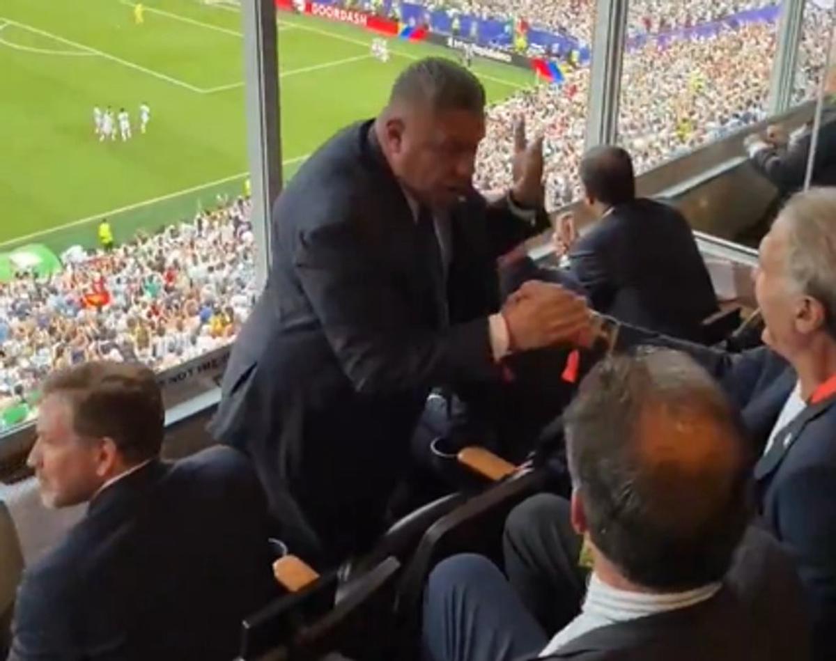 El reproche de Chiqui Tapia a Ruggeri en pleno festejo del gol de Messi