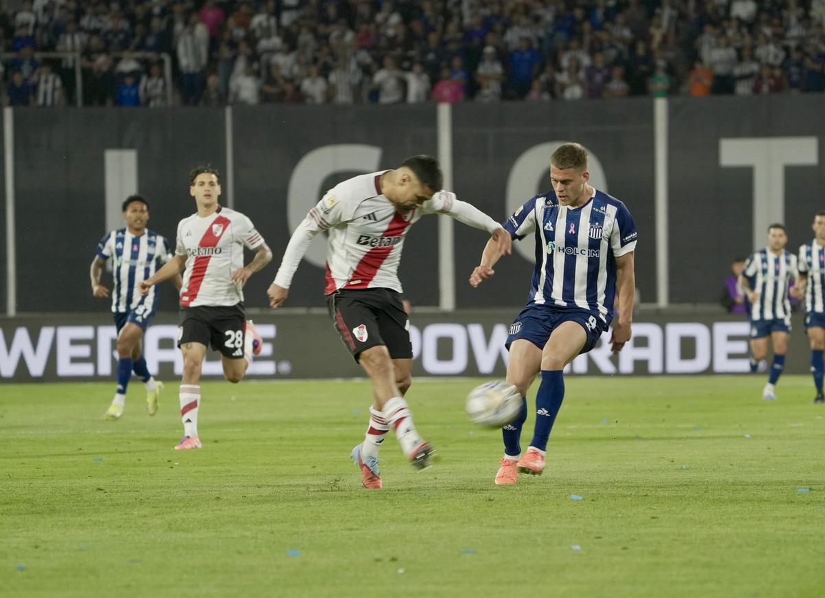 Talleres recibe a River en el Kempes. (Foto: Daniel Cáceres/C3)