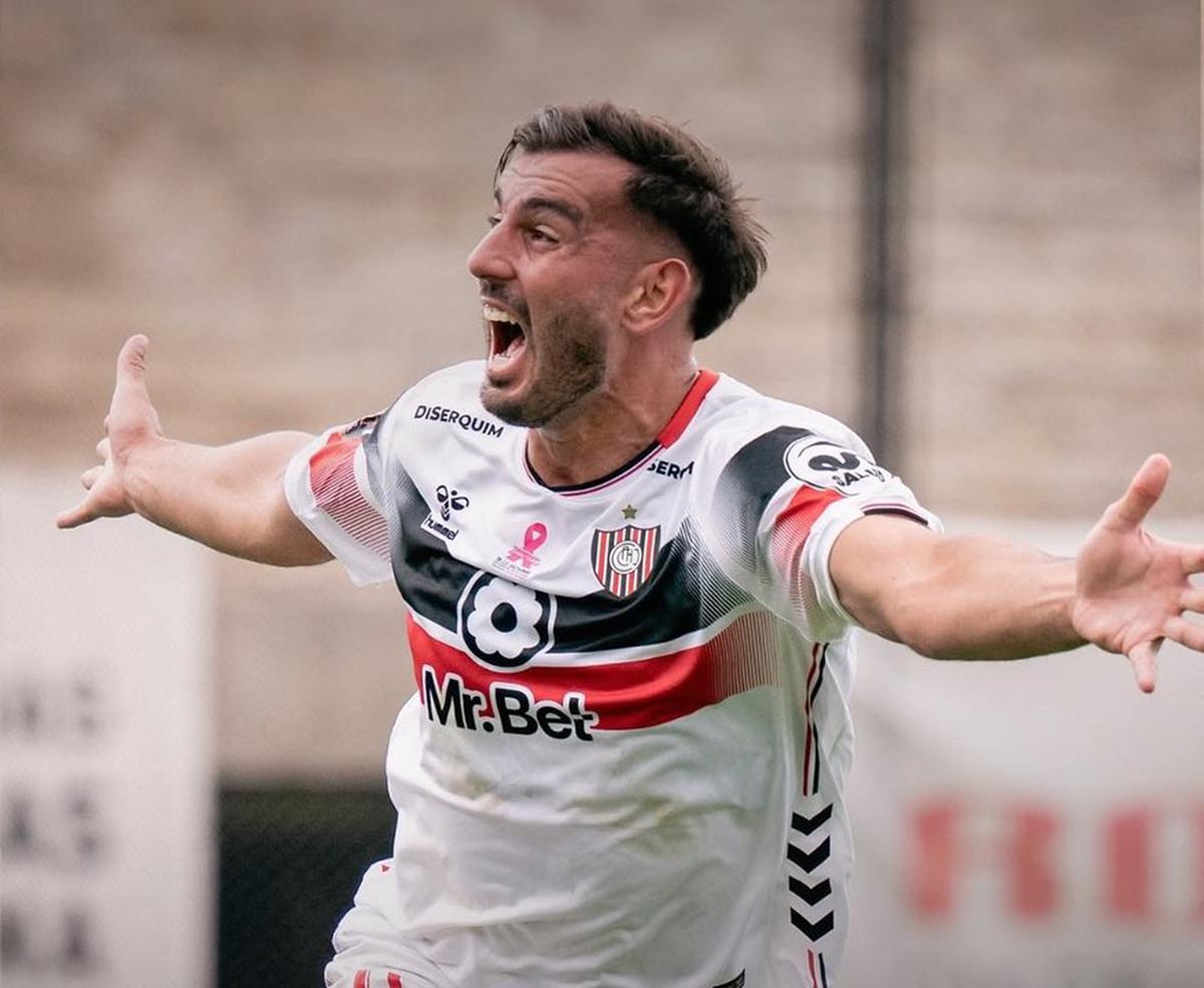 Chacarita volvió a la victoria y se ilusiona con la permanencia en la Primera Nacional.