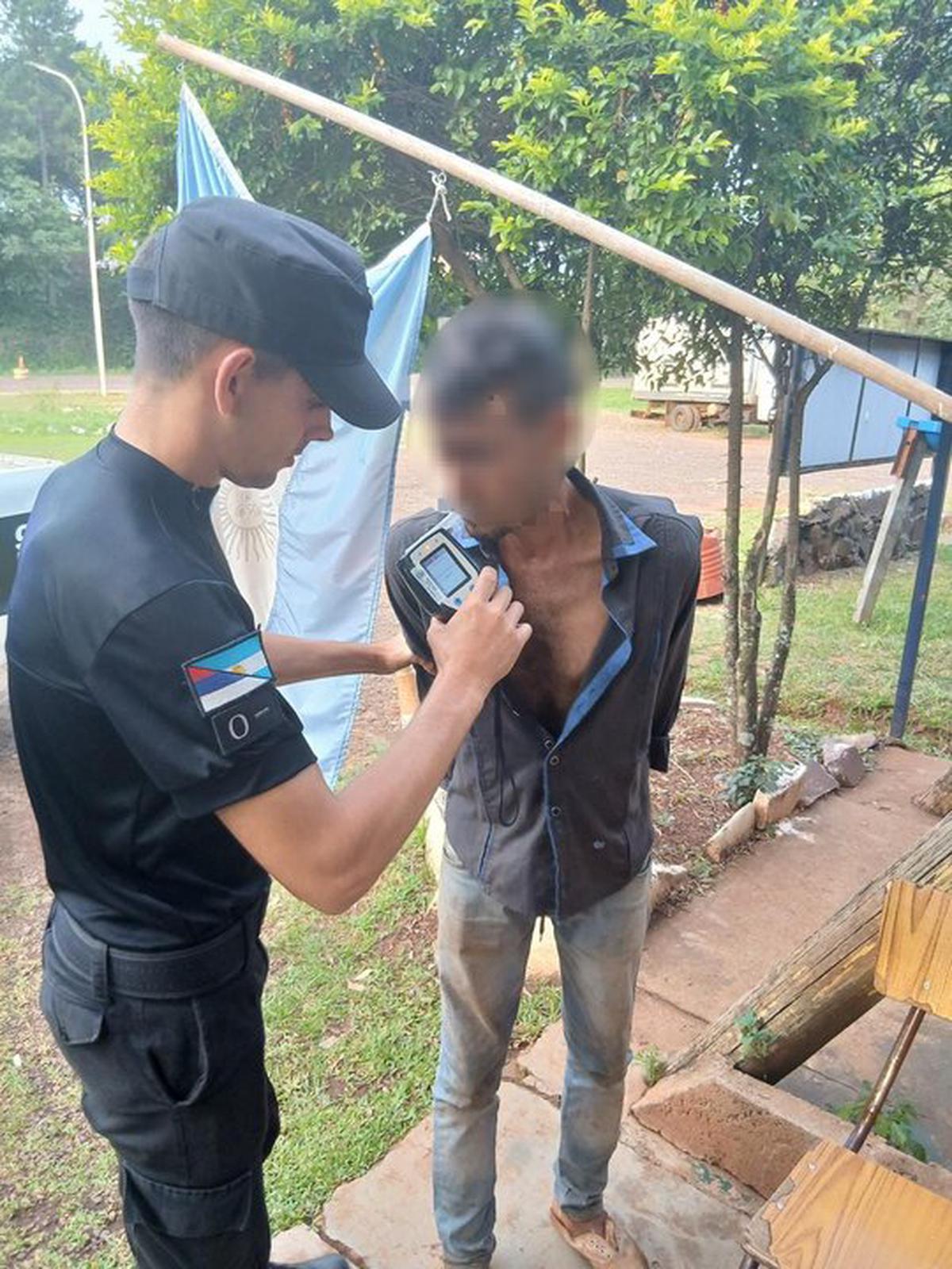 Misiones: terminó detenido tras dar 3,81 g/l, armar disturbios y atacar a los policías