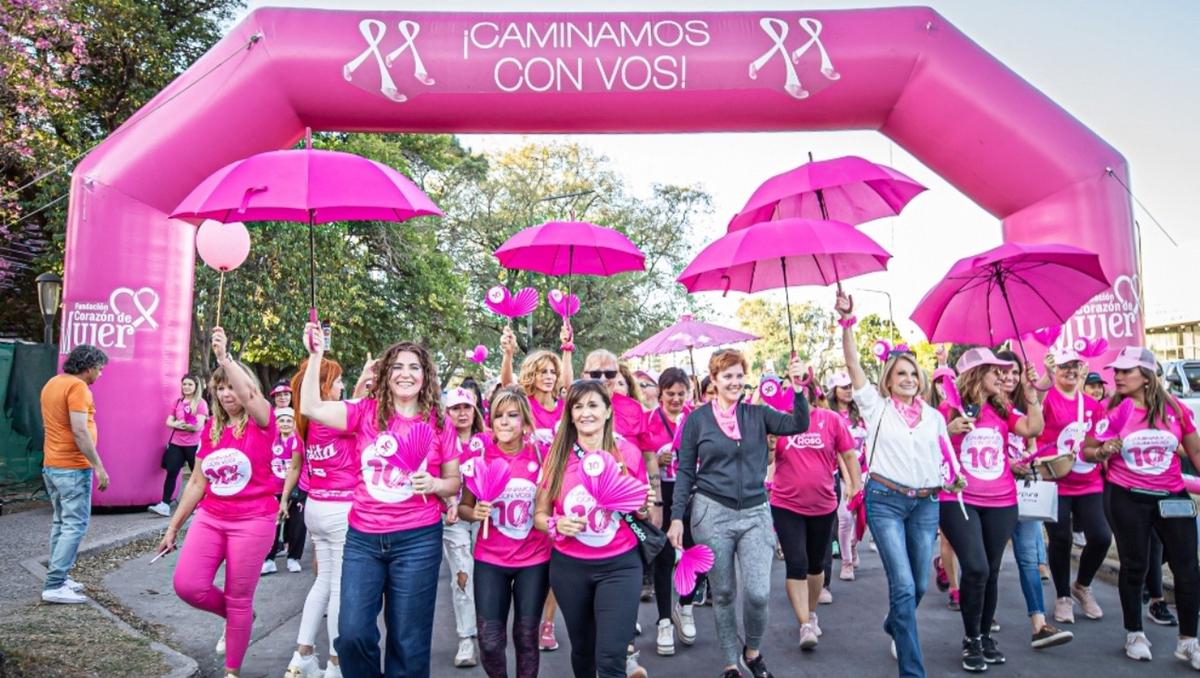 Córdoba se tiñe de rosa para la 12ª Caminata de Corazón de Mujer