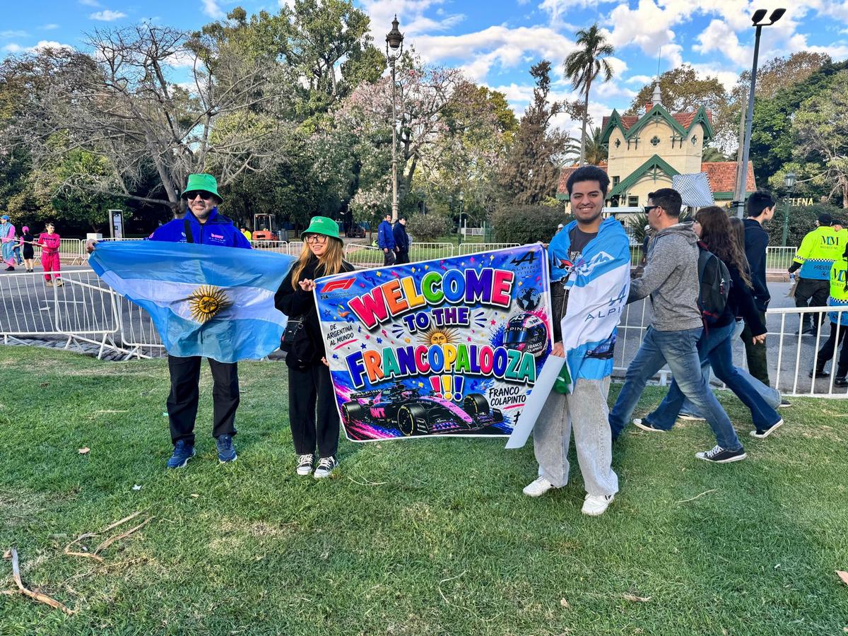 Buenos Aires, paralizada por la esperada exhibición del piloto pilarense.