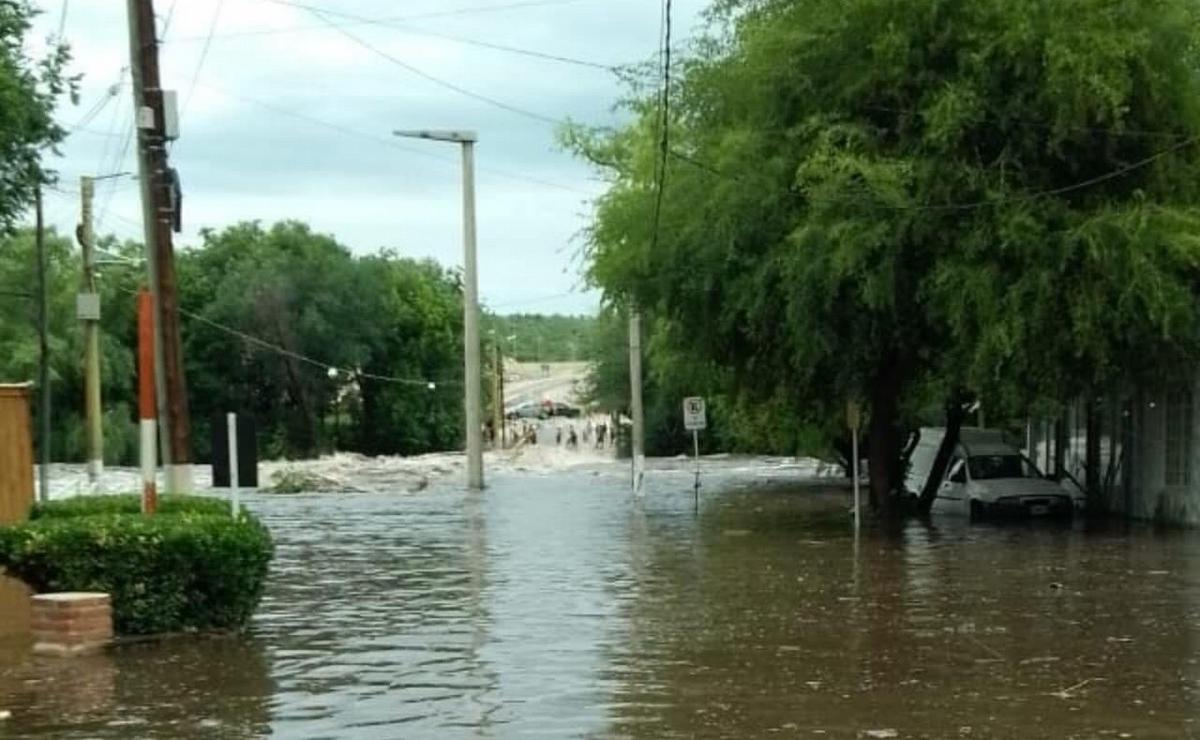 FOTO: Villa Los Aromos quedó aislada por la crecida del río Anisacate. (Diario Tortuga)