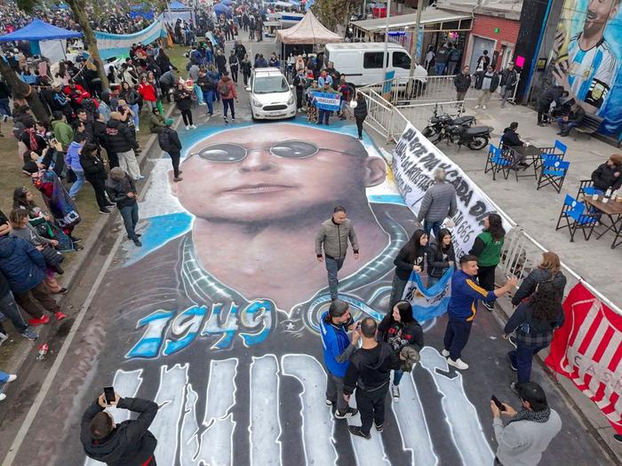 Finalizó el velorio del Indio Solari: el mensaje oficial tras el masivo adiós