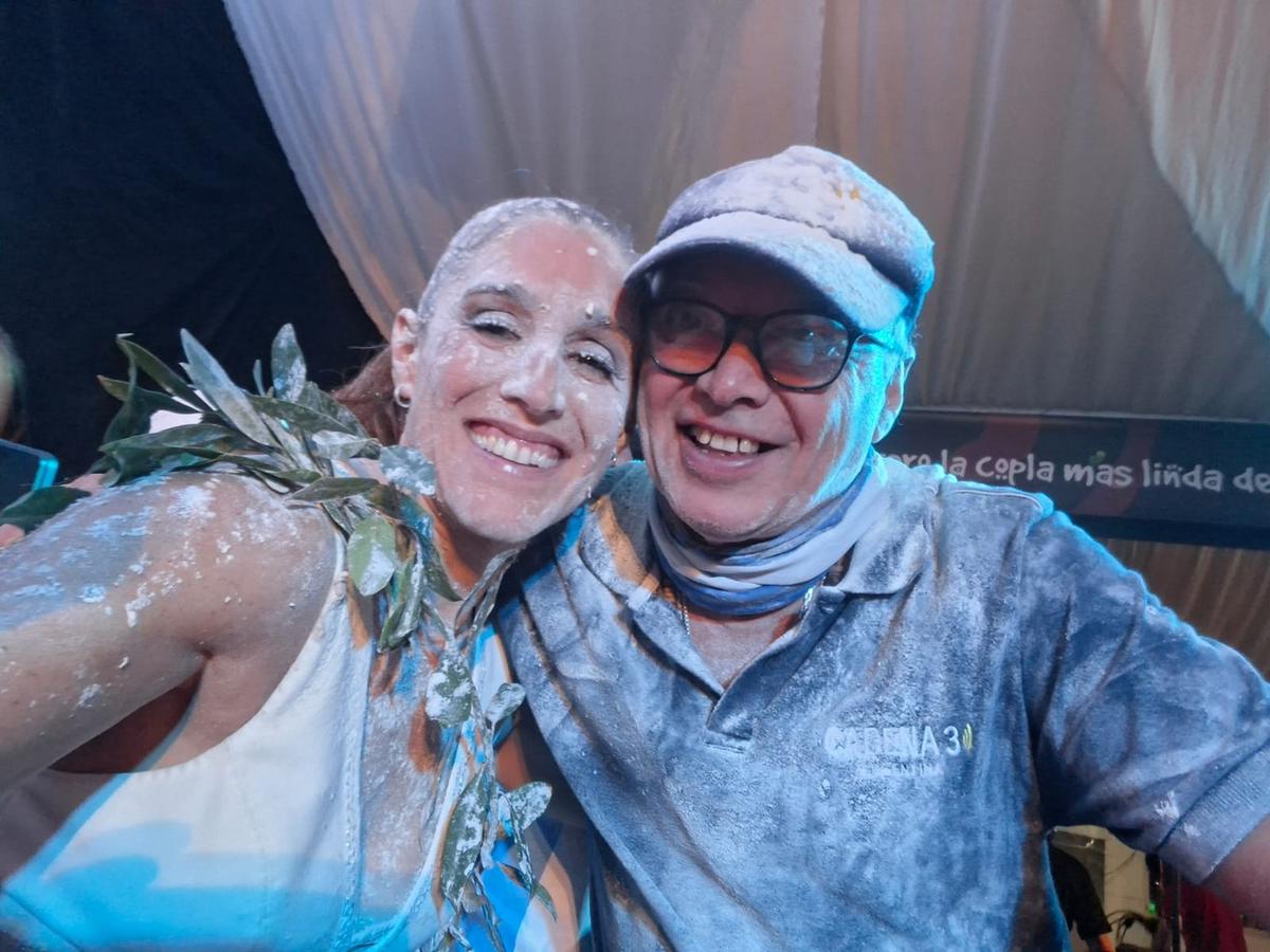 Soledad Pastorutti con Orlando Morales, de Cadena 3.