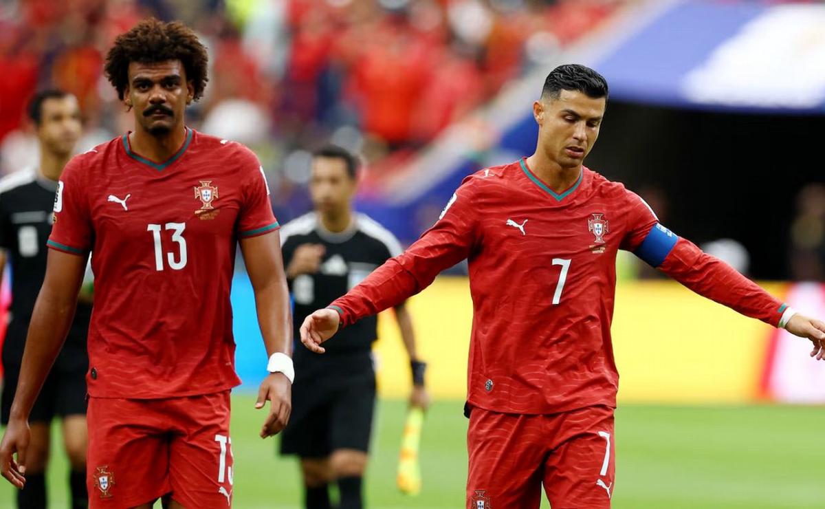 Cristiano Ronaldo no pudo influir en el empate ante Congo. (Foto: AP)