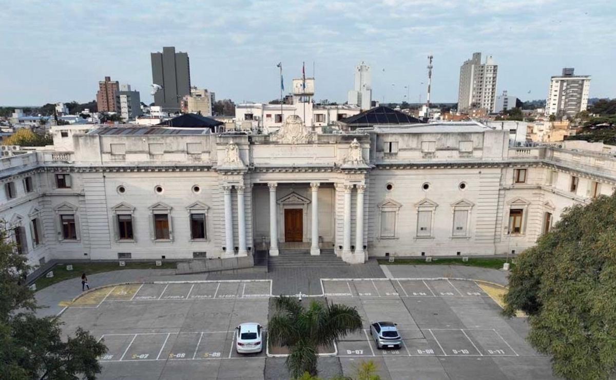 FOTO: La Legislatura de Santa Fe.