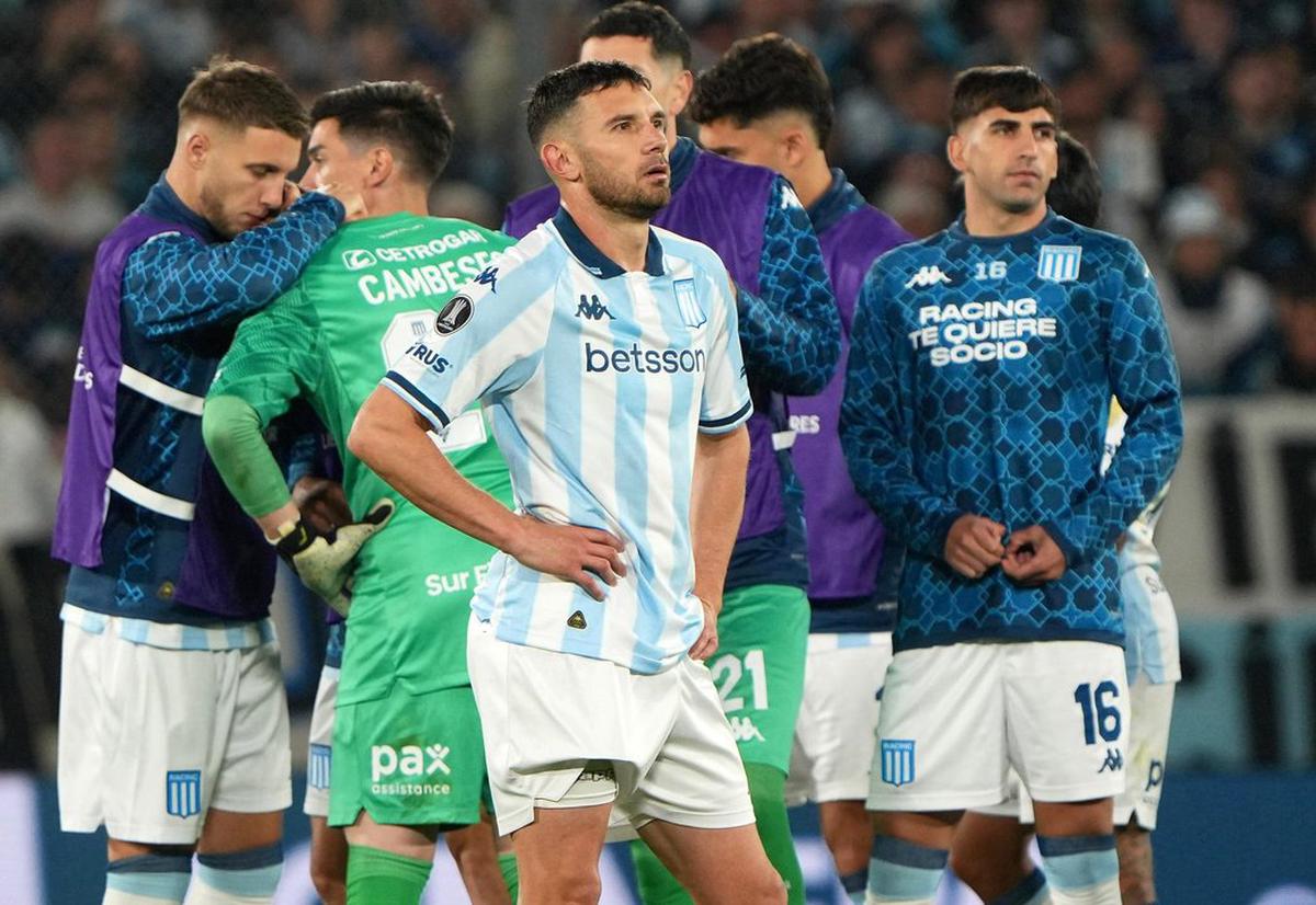 Racing se enfrenta a Flamengo en el estadio Presidente Perón, por las semifinales de la Copa Libertadores 2025. FOTO: CLAUDIO FANCHI /NA.