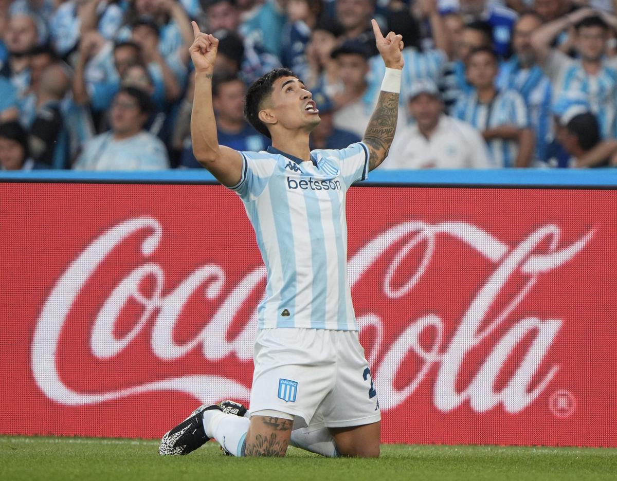 Santiago Solari fue el autor del primer gol de Racing a River. (Foto: NA)