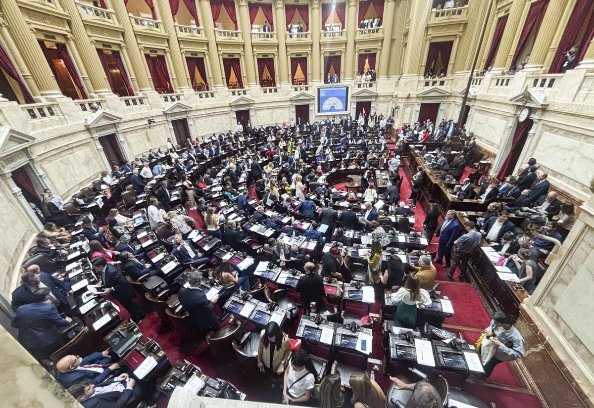 Presupuesto 2026: el oficialismo logró quórum y comenzó una sesión maratónica.