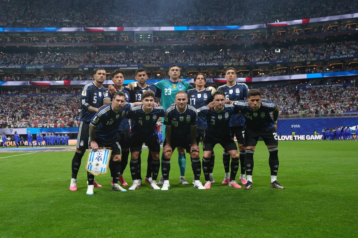 Rituales y pequeñas grandes victorias: un país camino a la final