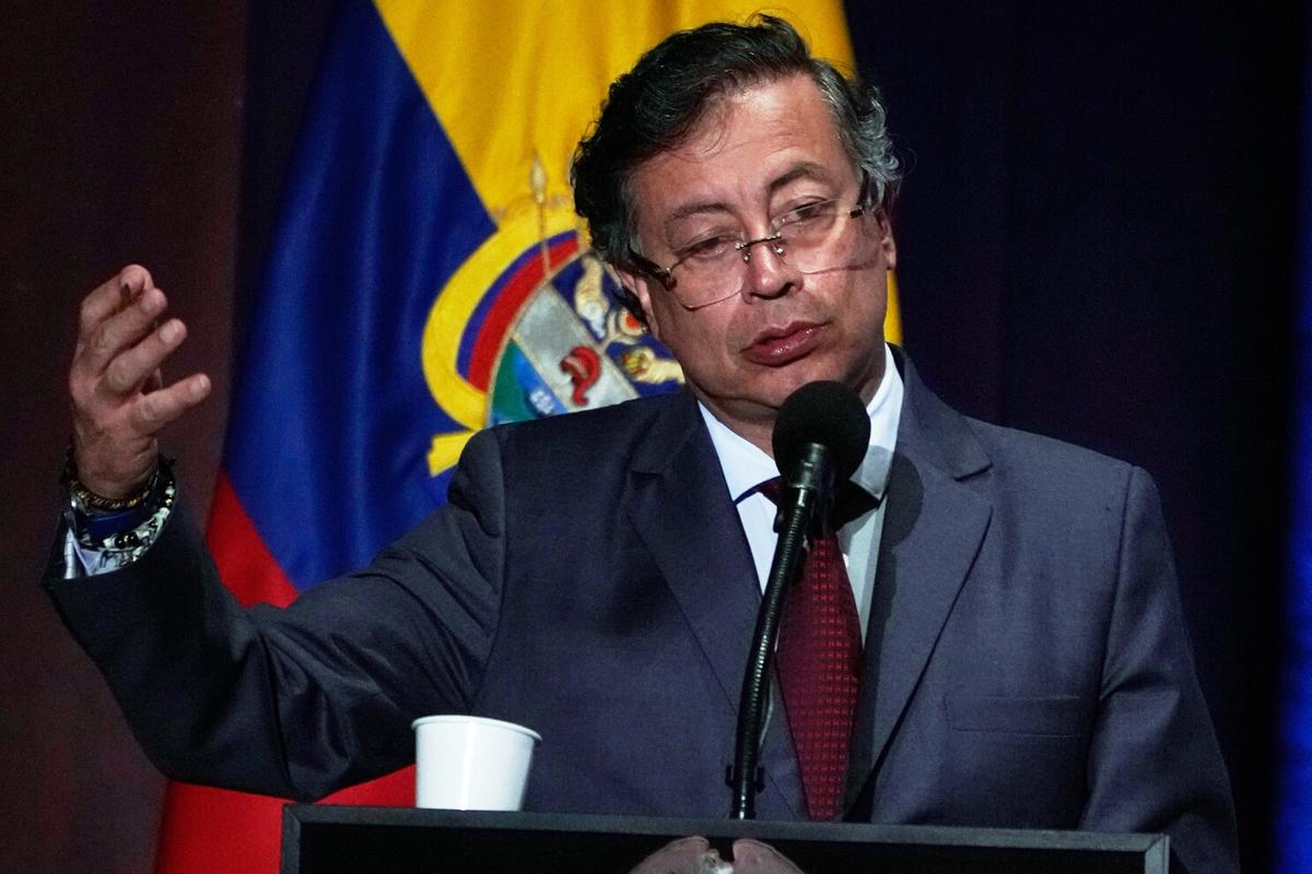 Senado colombiano hunde por segunda vez la reforma a la salud de Petro