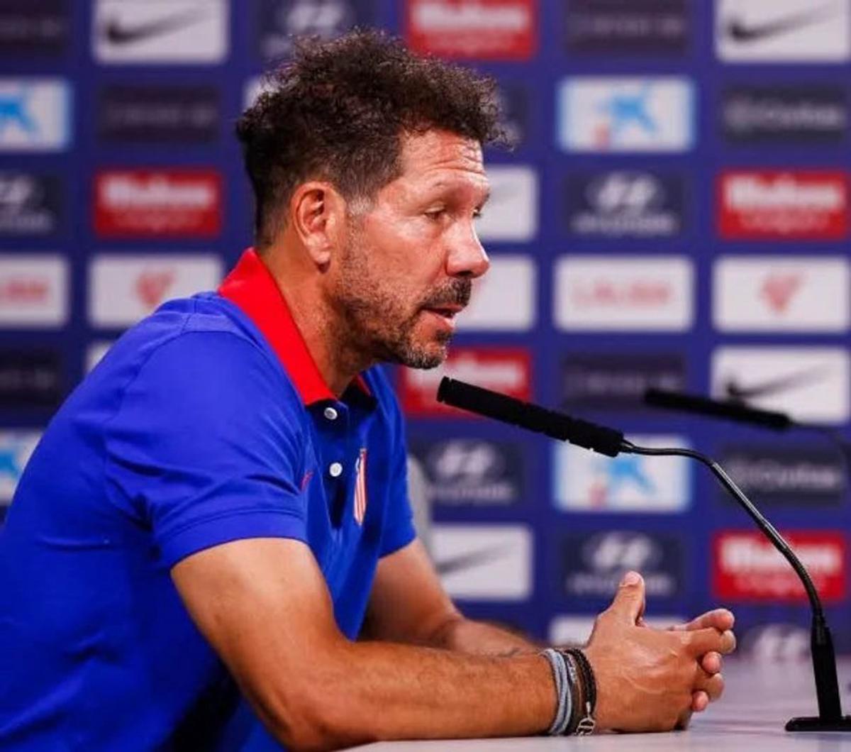 Diego Simeone y su candidato al Balón de Oro.