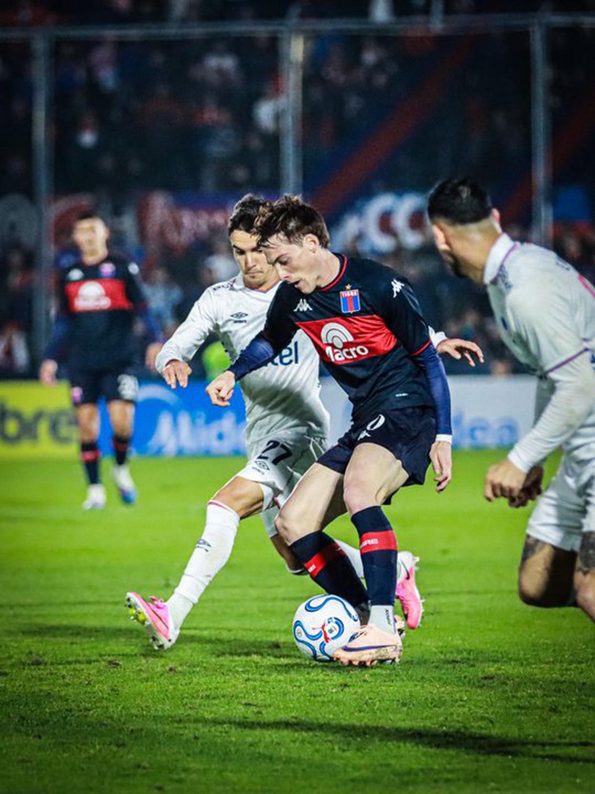 Tigre se medirá ante Montevideo City Torque por los octavos de final de la Copa Sudamericana.