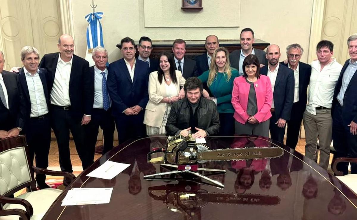 Cuáles son los funcionarios adheridos al Régimen Simplificado de Ganancias.
