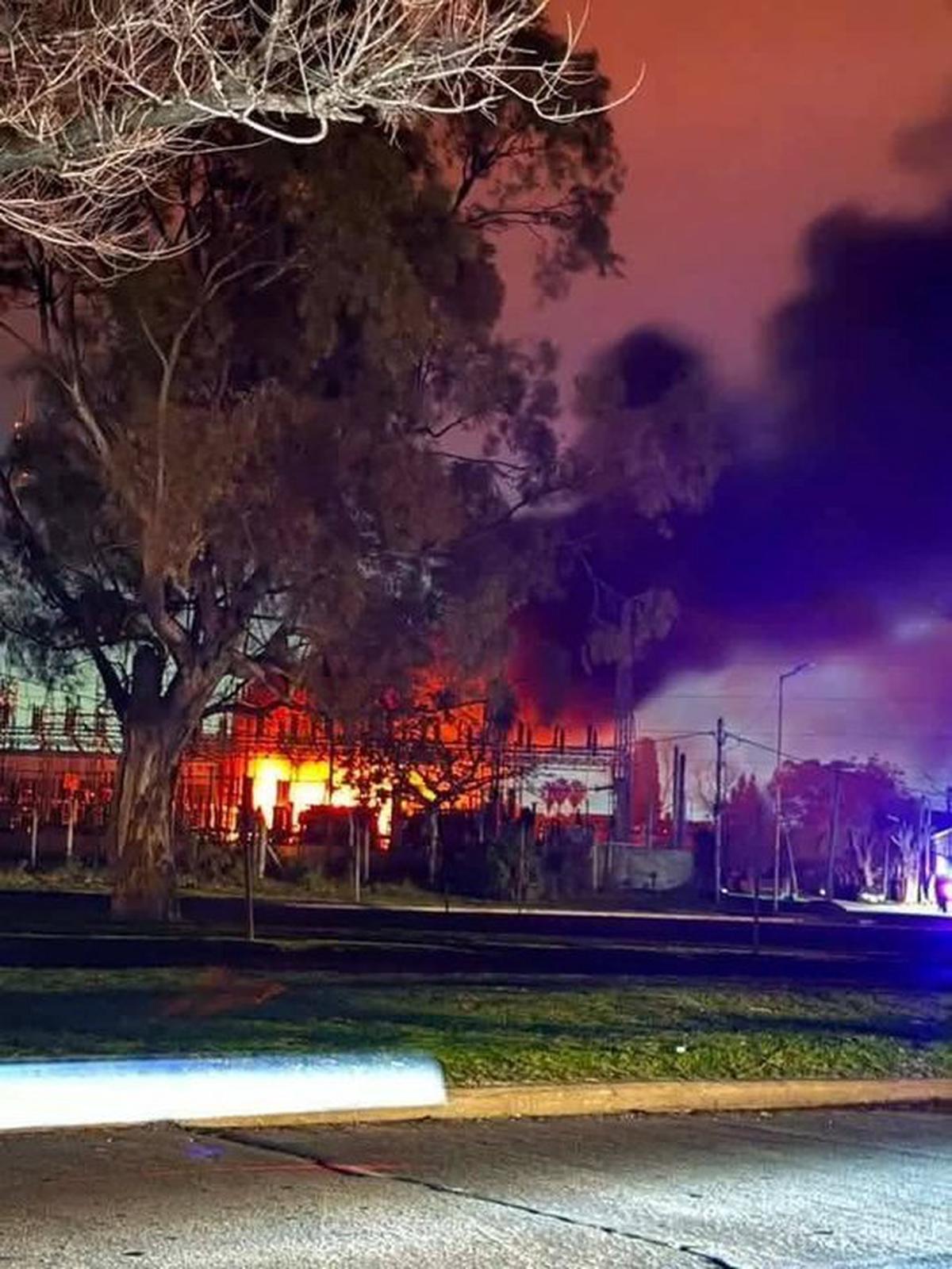 EDELAP informa sobre el incendio en su central eléctrica y el estado del suministro en La Plata