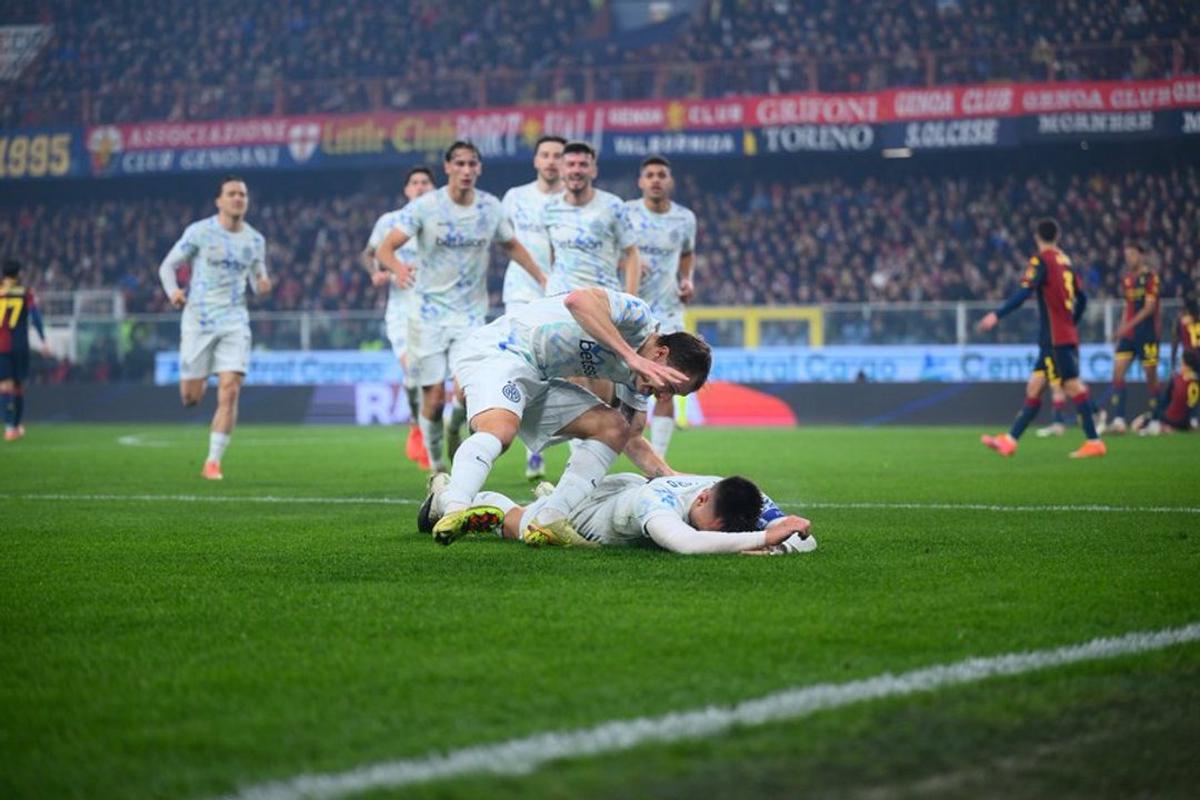 Lautaro Martínez festejando el segundo gol del Inter. Foto: Agencia NA: (@Inter)