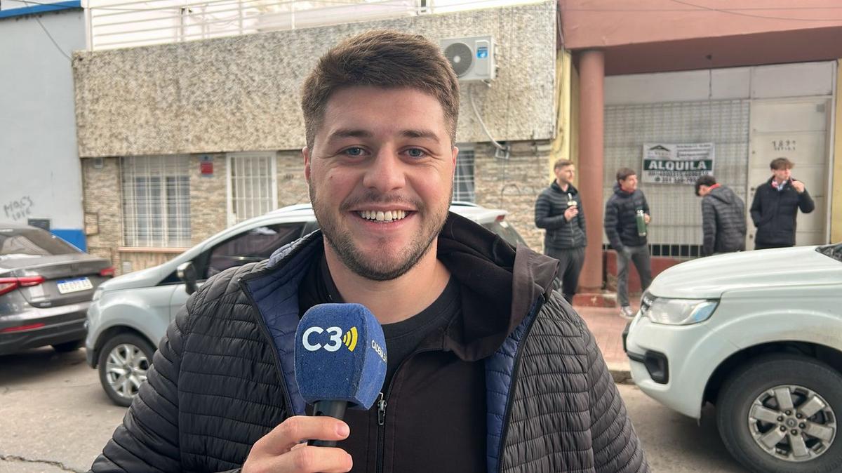 Matías, el hincha de Toro de Coronel Moldes.