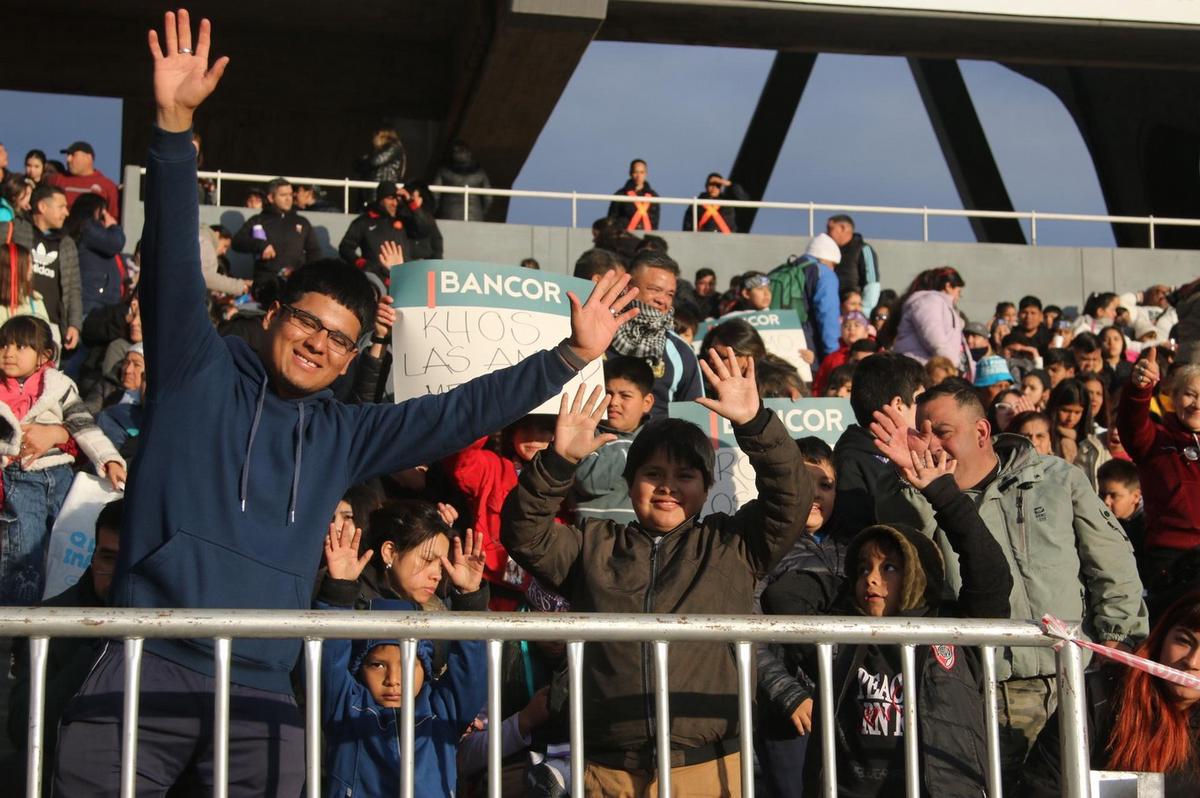 El estadio cordobés, de fiesta para los niños.