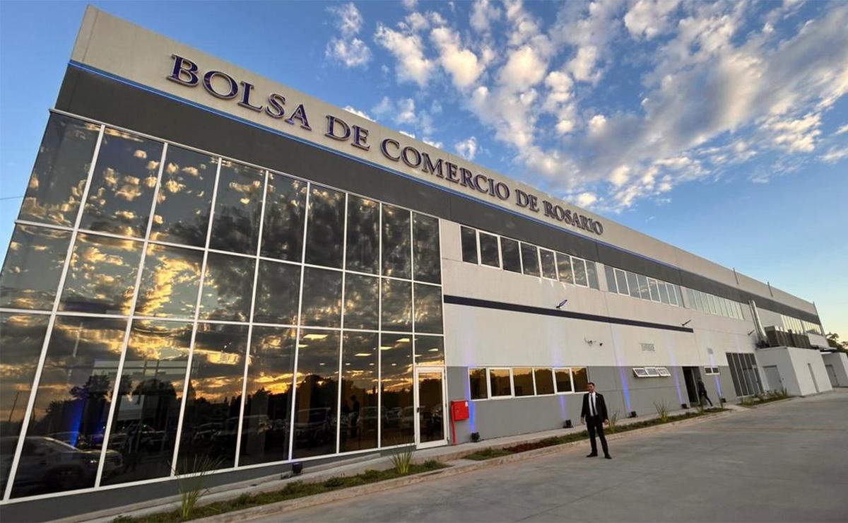 Rosario: se inauguró el nuevo laboratorio de la BCR.