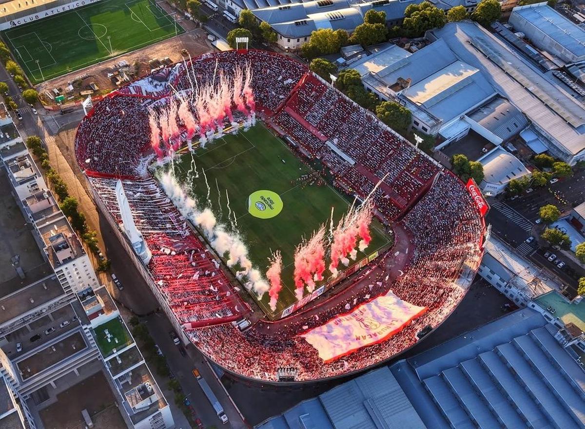 La imagen con la que Huracán acompañó su publicación.
