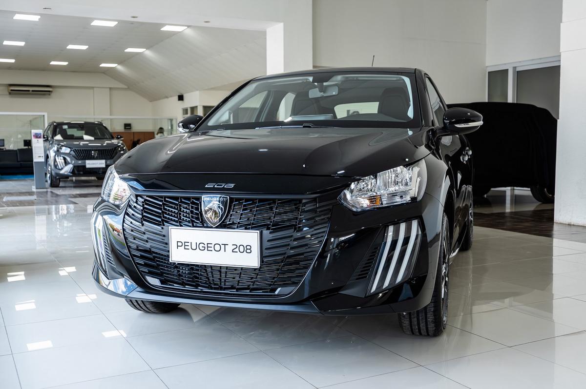 El 208: diseño moderno, perfil urbano y combinación tecnología y confort de marcha